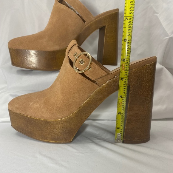 Gianni Bini Sotelo Suede Platform Clogs In Tan Women's size 8.5M - Picture 10 of 14